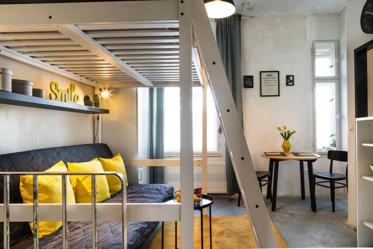 Shabby Chic Apartment +Freshly Furnished +Self Check-In Берлин Экстерьер фото