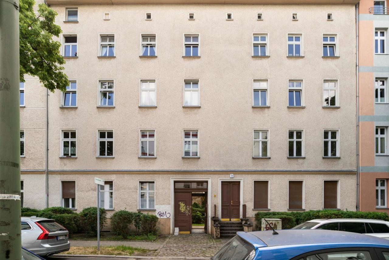 Shabby Chic Apartment +Freshly Furnished +Self Check-In Берлин Экстерьер фото